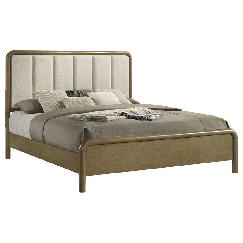 Amsbury 59-inch Upholstered Eastern King Bed Nutmeg by Unique Piece Furniture