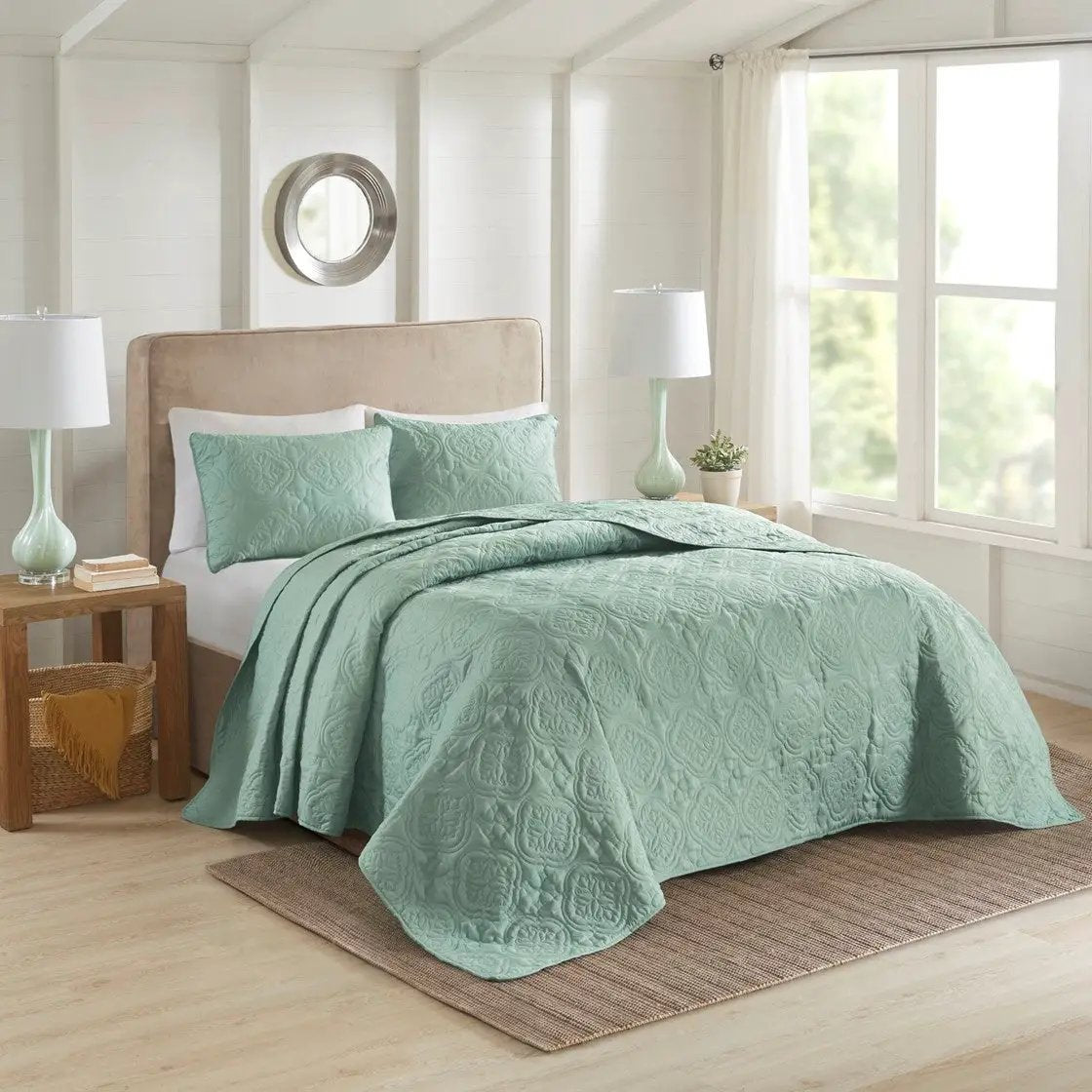 3 Piece Reversible Bedspread Set Seafoam King/Cal King by HouseOfZazla