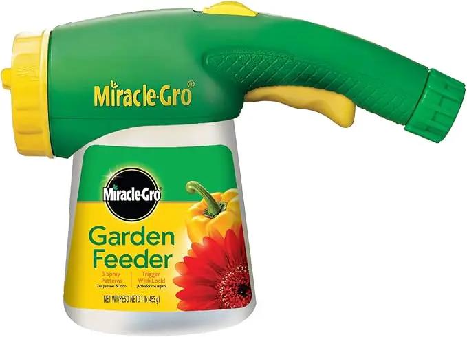 Miracle-Gro Garden Feeder with Water Soluble All Purpose Plant Food, Hose-end Feeder for Outdoor Plants, 1 lb. by GreenHaven Gardens