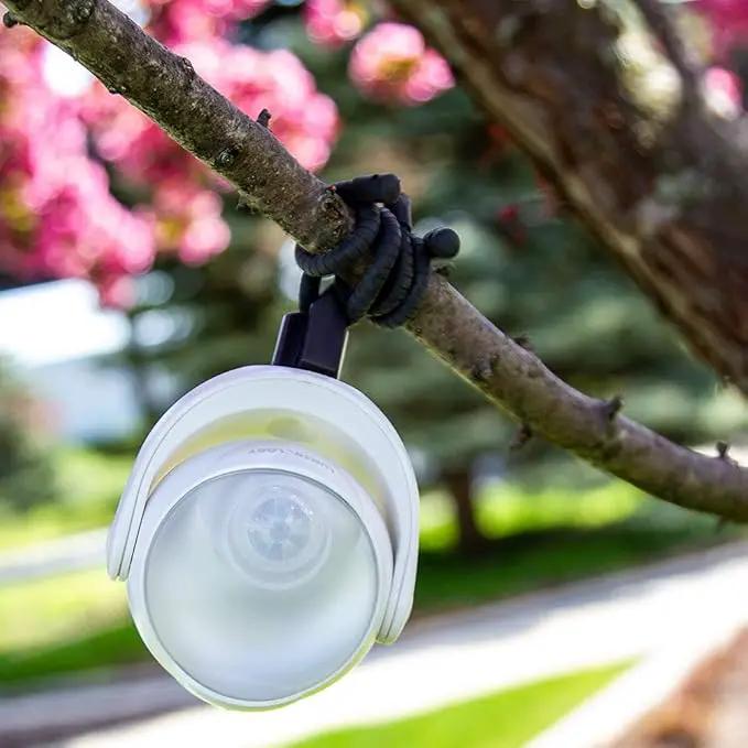 Limitless Innovations Lumenology Portable LED Motion Sensor Light Provides 148 Lumens with a 13 ft Detectable Range and Flexible Tripod Base with Magnetic Option – Indoor/Outdoor (White) by GreenHaven Gardens