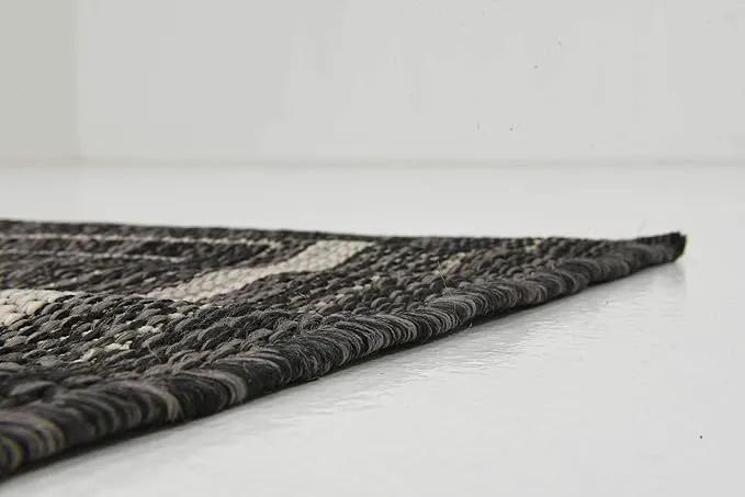 Unique Loom Outdoor Border Collection Area Rug - Soft Border (2' x 6' 1" Runner, Black/ Ivory) by GreenHaven Gardens