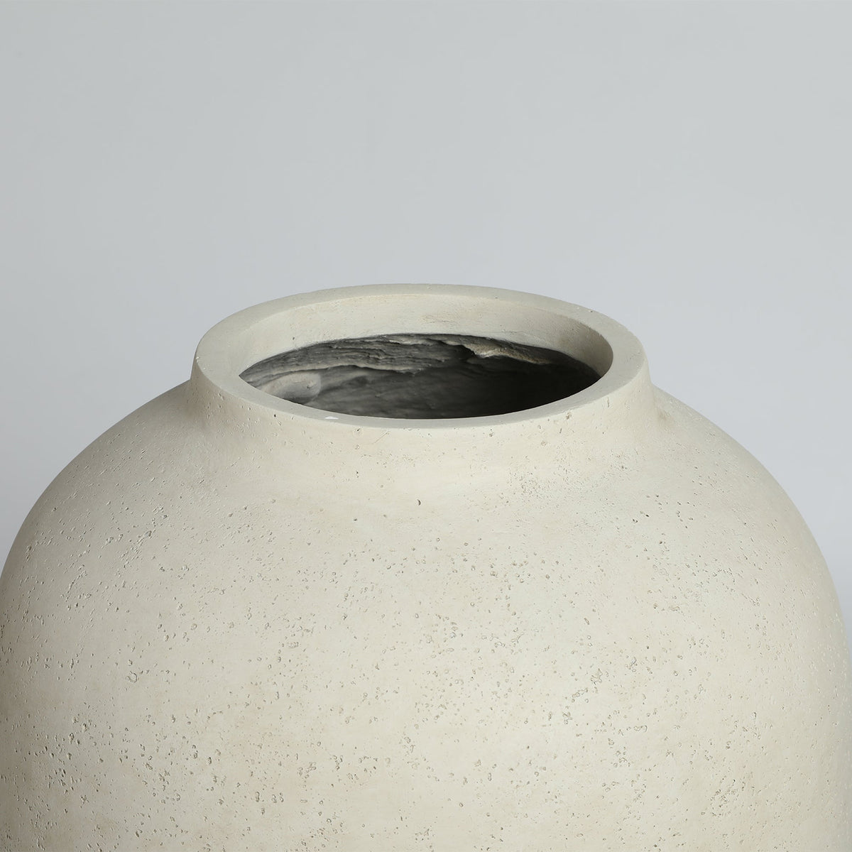 Large Round Concrete Planter, photo 10 of 10