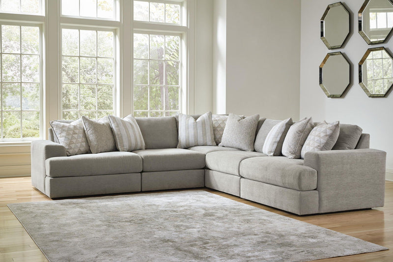 Avaliyah - Sectional by Unique Piece Furniture