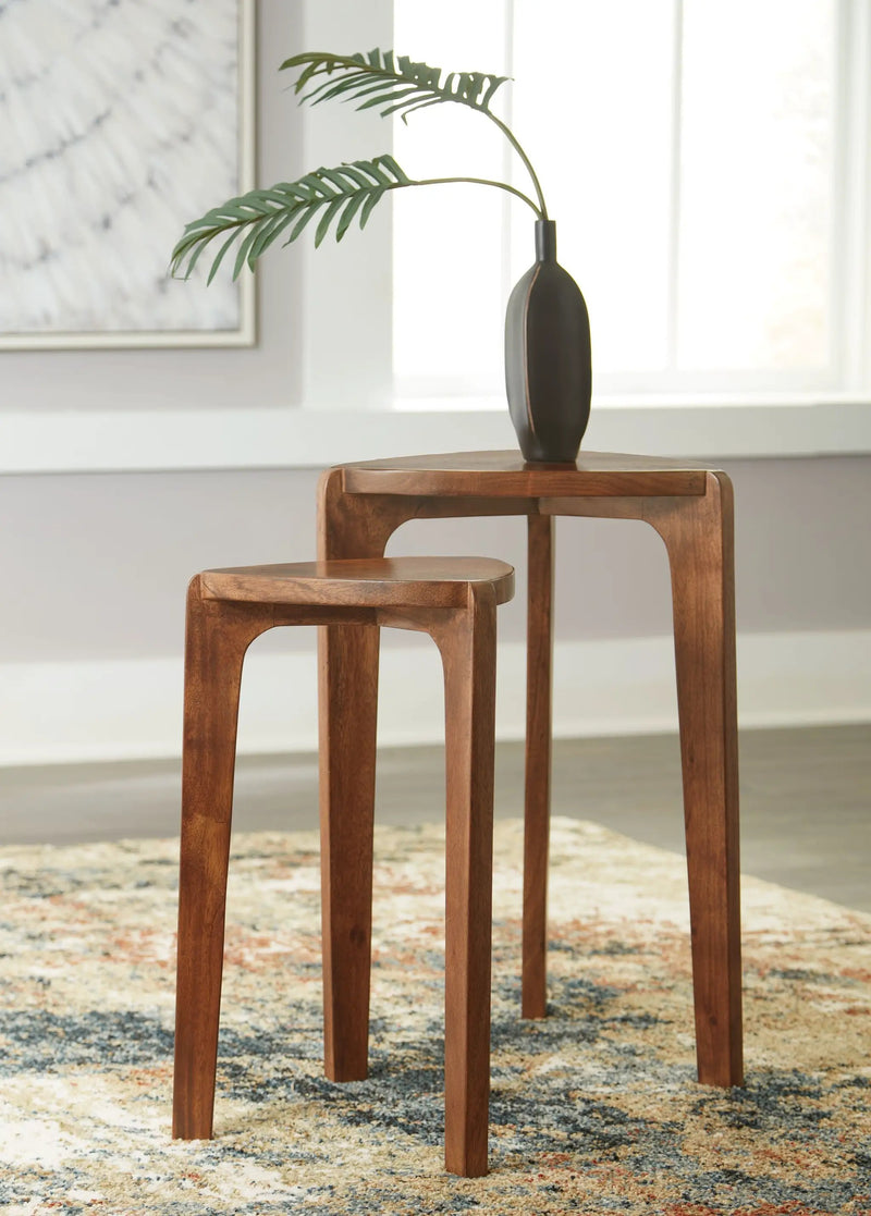 Brynnleigh - Accent Table Set (Set of 2) - Medium Brown by Unique Piece Furniture