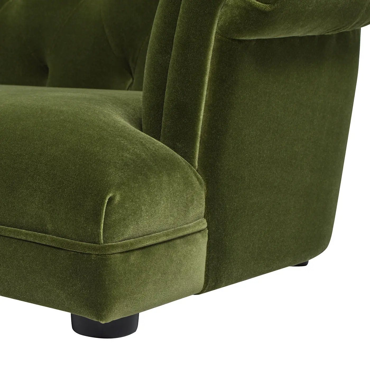 Kiki - Chesterfield Dog Sofa Bed Medium by HouseOfZazla
