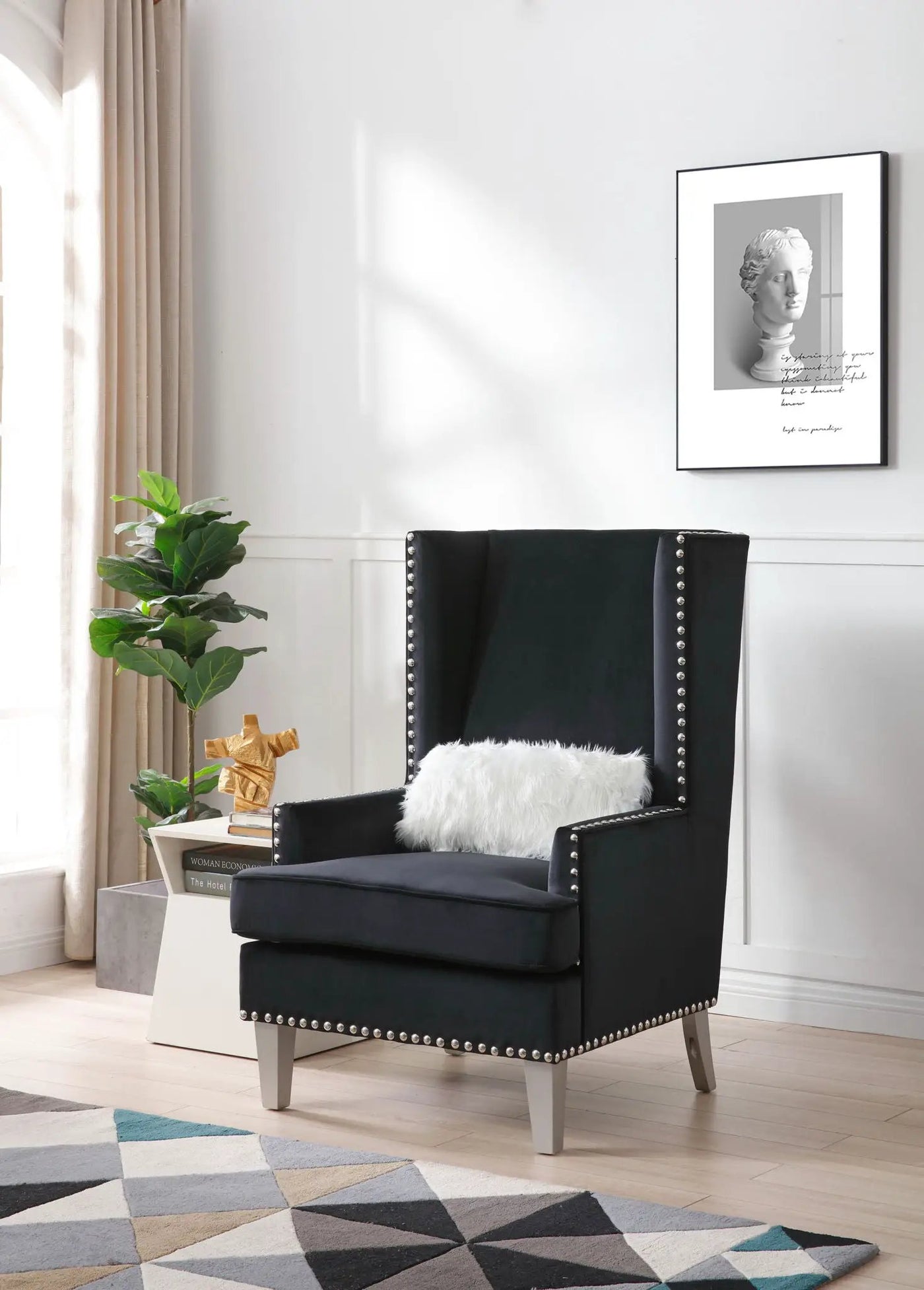 Elegant Traditional Accent Chair by HouseOfZazla