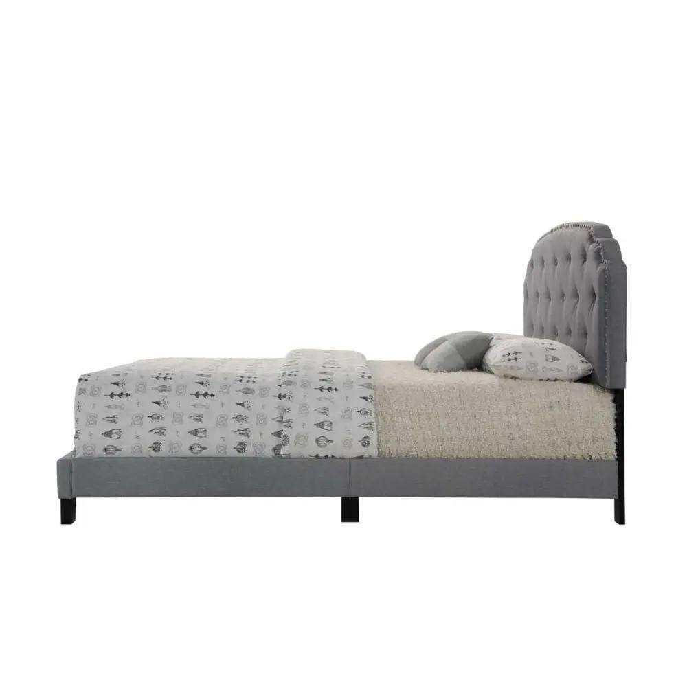 Tradilla - Queen Bed - Gray Fabric by Unique Piece Furniture