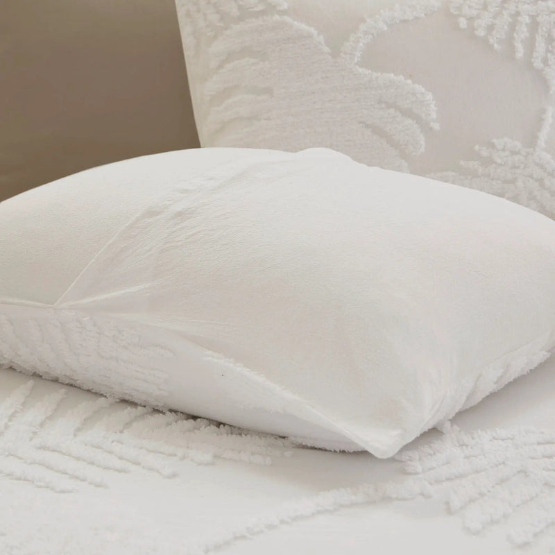 3 Piece Tufted Cotton Chenille Palm Comforter Set Off-White Full/Queen by HouseOfZazla