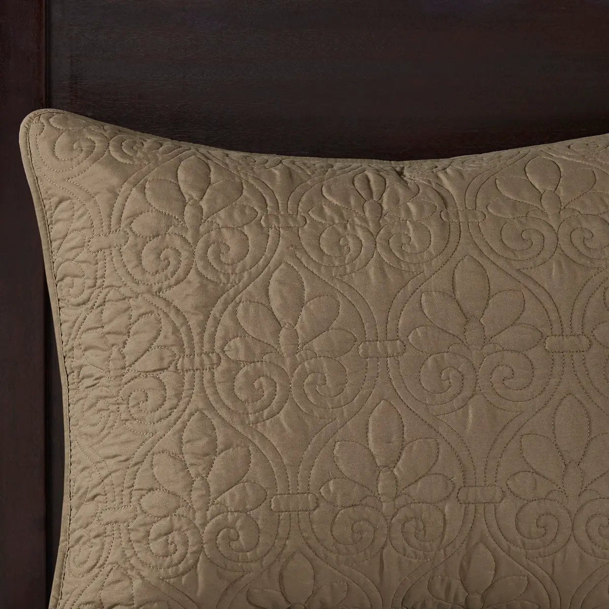 Reversible Quilt Set Mocha Full/Queen by HouseOfZazla