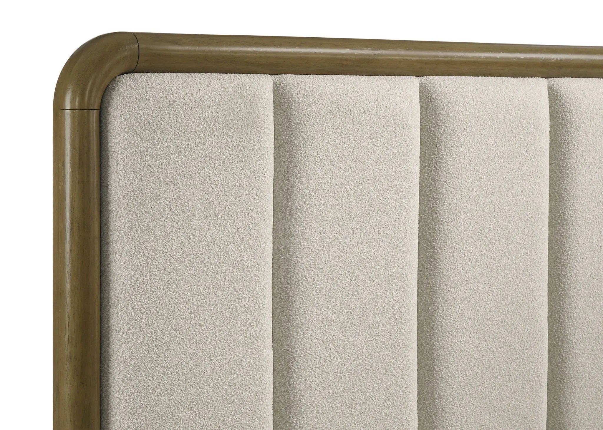 Amsbury 59-inch Upholstered Eastern King Bed Nutmeg by Unique Piece Furniture