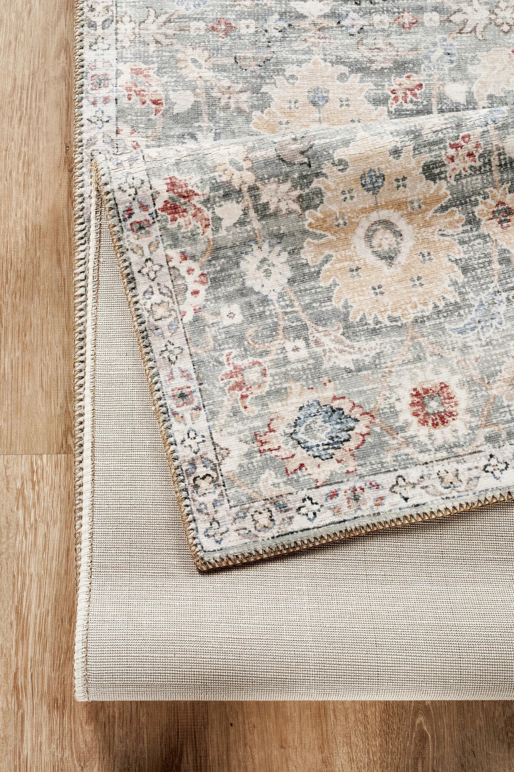 Majestic GC_RYL1003 Area Rug by HouseOfZazla