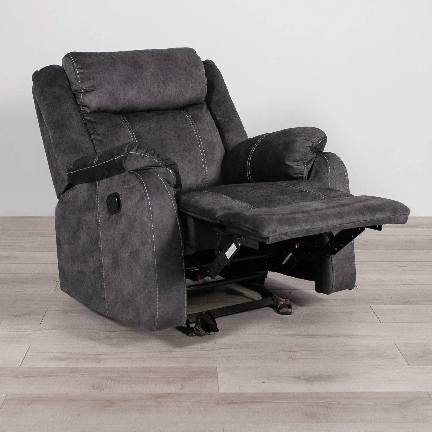 Sonet - Domino Reclining Chairs by HouseOfZazla