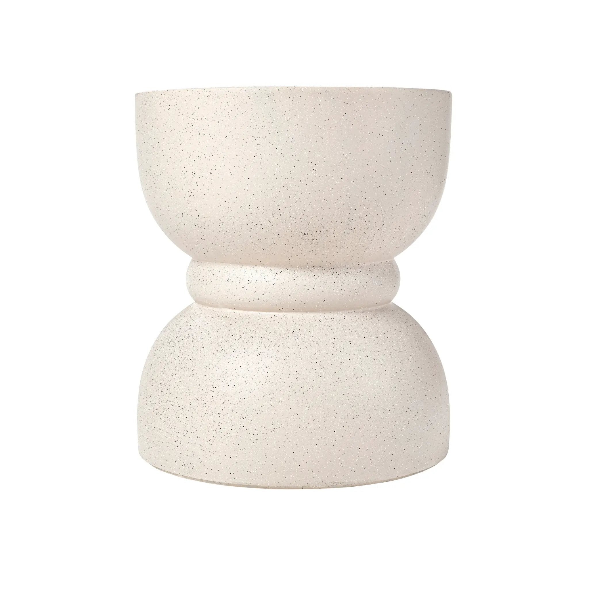 U_Style Outdoor Concrete Side Table