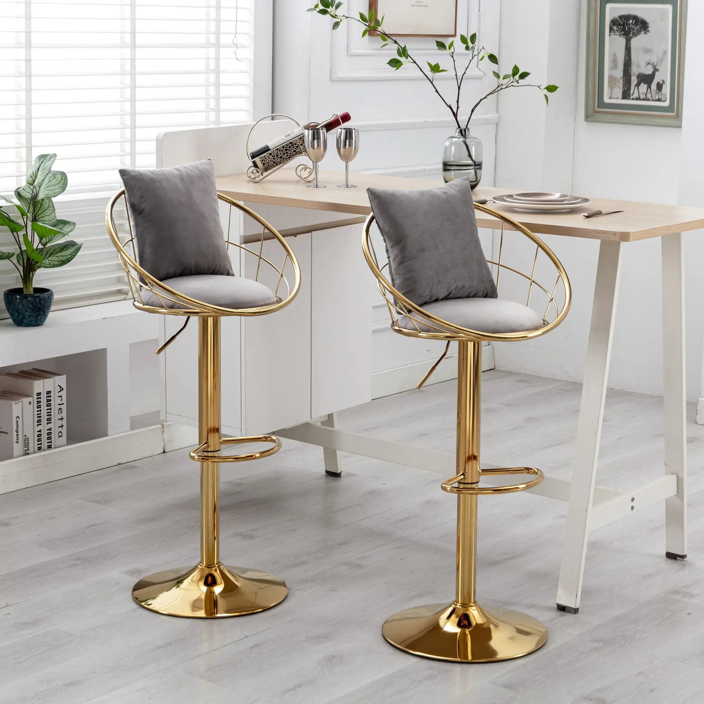 Unique Design Bar Chair, 360 Degree Rotation, Adjustable Height, Suitable For Dining Room And Bar by HouseOfZazla