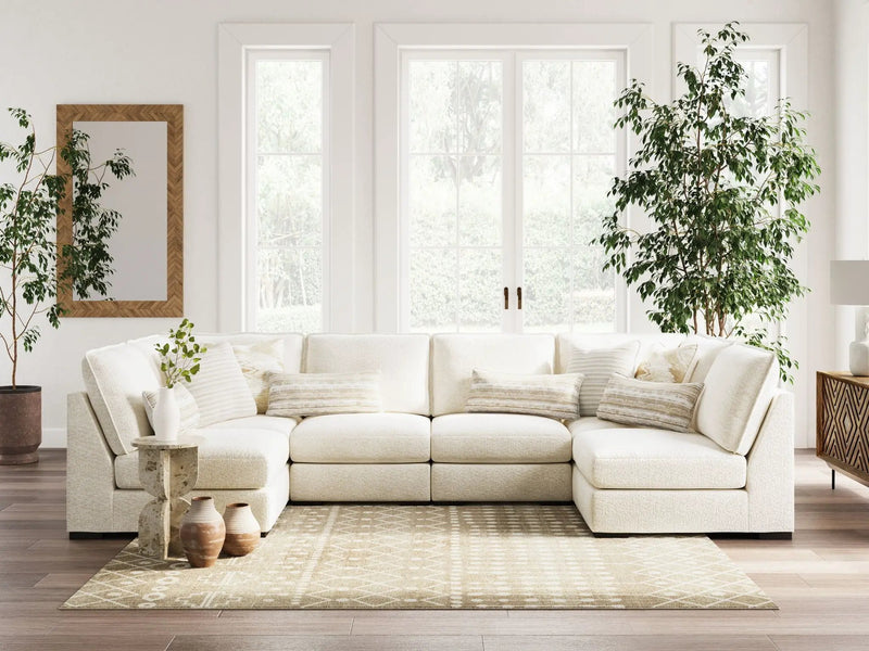 Donelson Creek - Sectional by Unique Piece Furniture