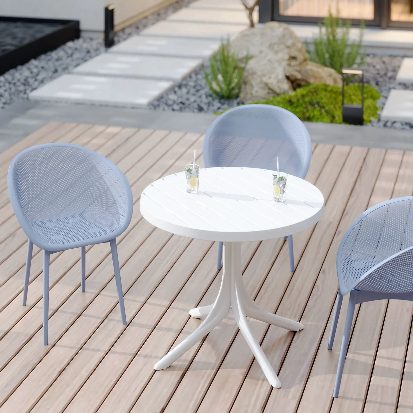 Modern Lounge Chair Set With Round Table by Unique Piece Furniture