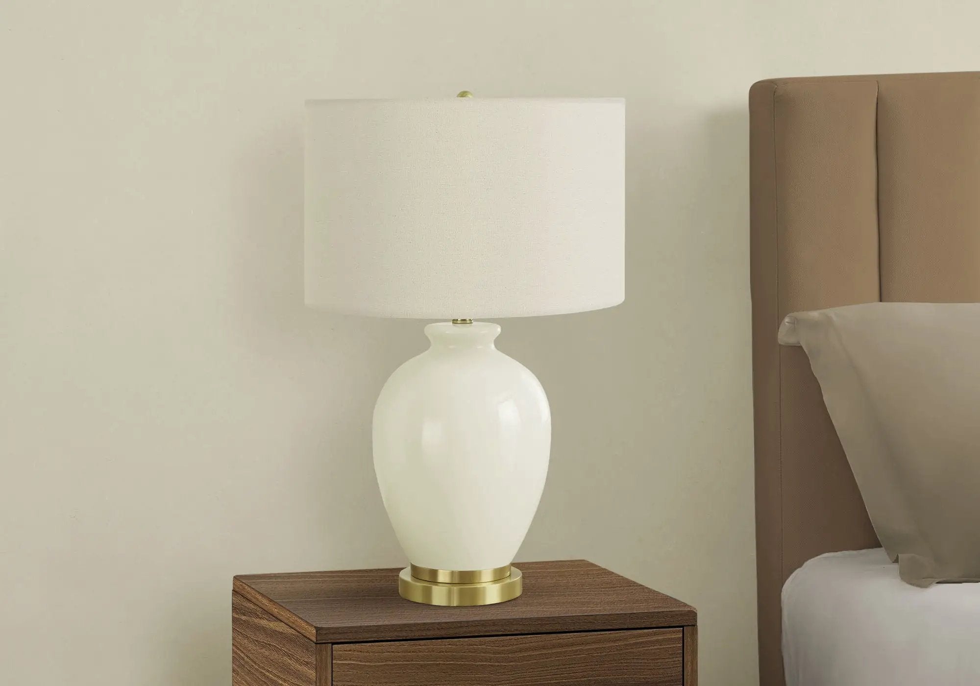 Transitional Lighting Table Lamp - Cream by HouseOfZazla
