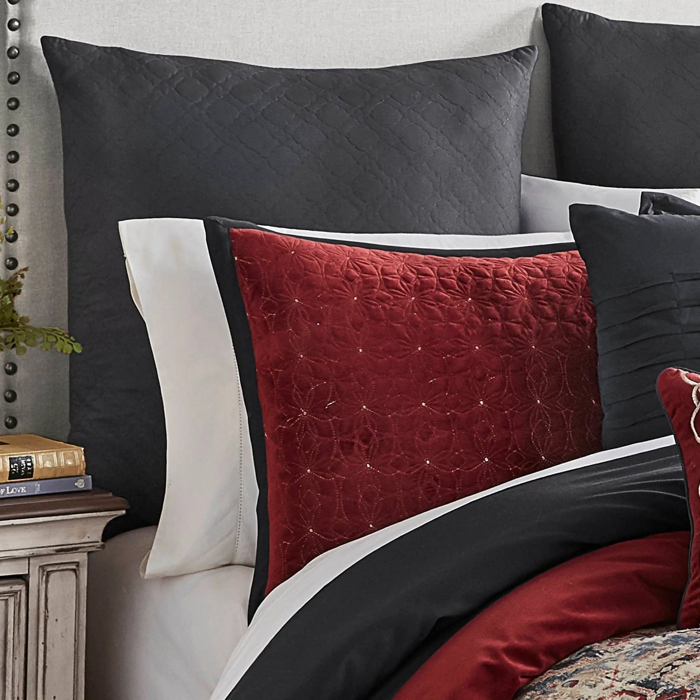 Sadler 9-Pc Burgundy & Blue Medallion Comforter Ensemble by HouseOfZazla