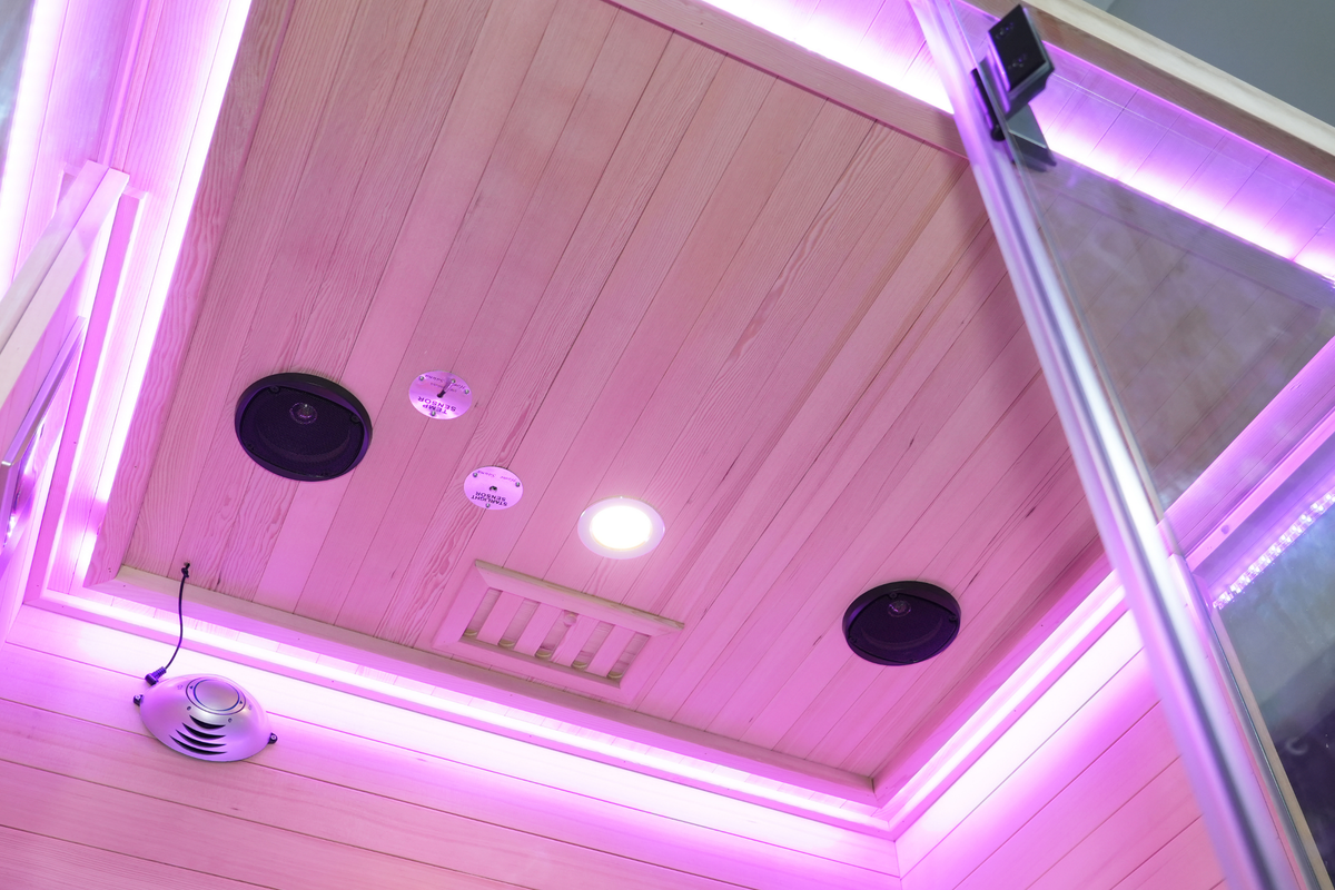 Blisspod I Vantaa RED I All-In-One - Full Spectrum + Red Light Therapy I Indoor Premium Sauna I 2 Person, photo 13 of 17