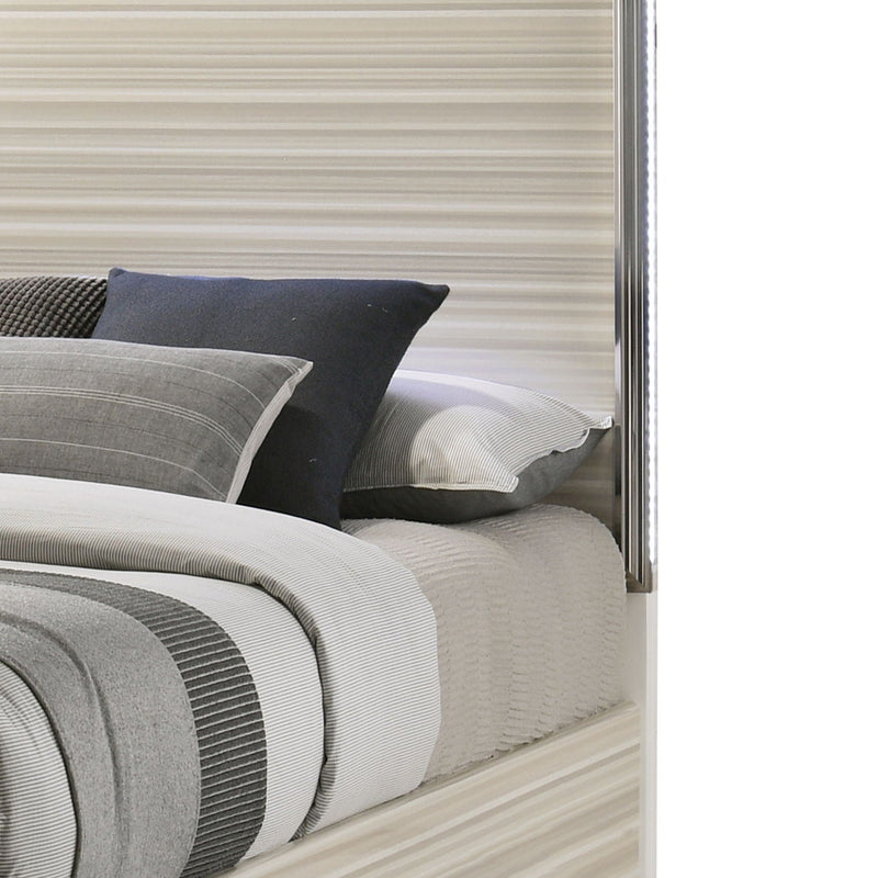 Leonor - Bed With LED Headboard And Footboard by HouseOfZazla