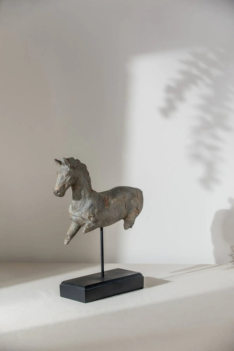 14x4.5x17' Antique Horse Statue On Stand by HouseOfZazla