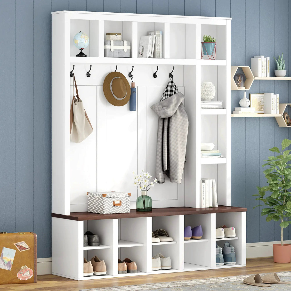 Farmhouse Wooden Hall Tree with 6 Hooks by HouseOfZazla