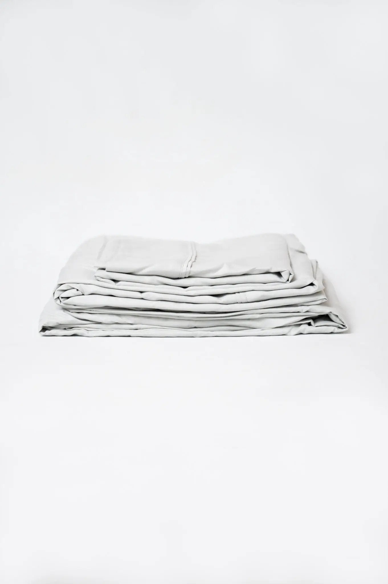 Micro And Bamboo Hypoallergenic Split Sheet Set by HouseOfZazla