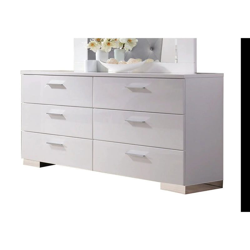Lorimar - Dresser - White by Unique Piece Furniture