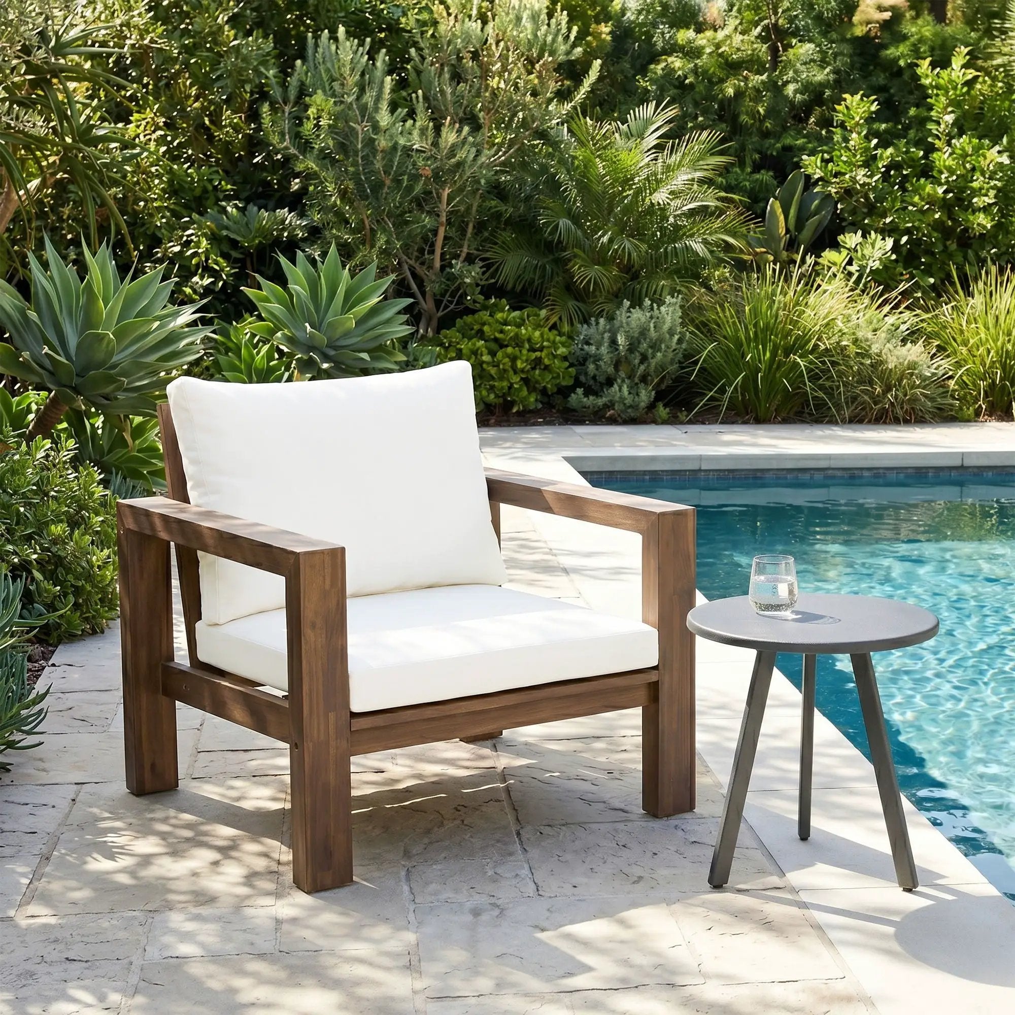Stylish Outdoor Armchair With Cushion For Garden by HouseOfZazla