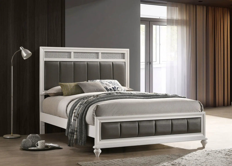 Barzini Wood Queen Panel Bed White by Unique Piece Furniture