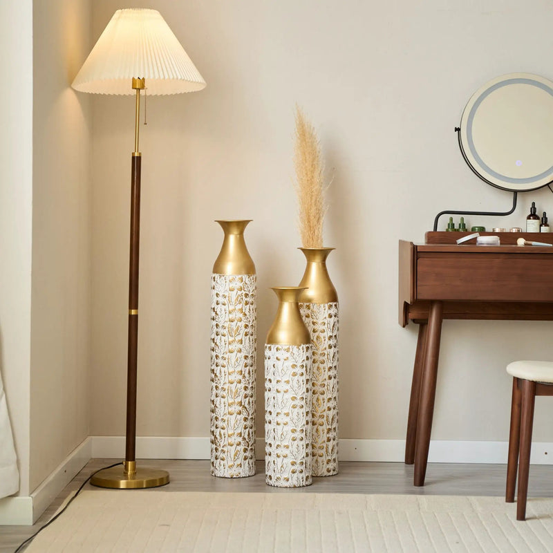Mother's Day Gift Set Gilded White 3D Relief Flower Metal Vase Set - White / Gold by HouseOfZazla