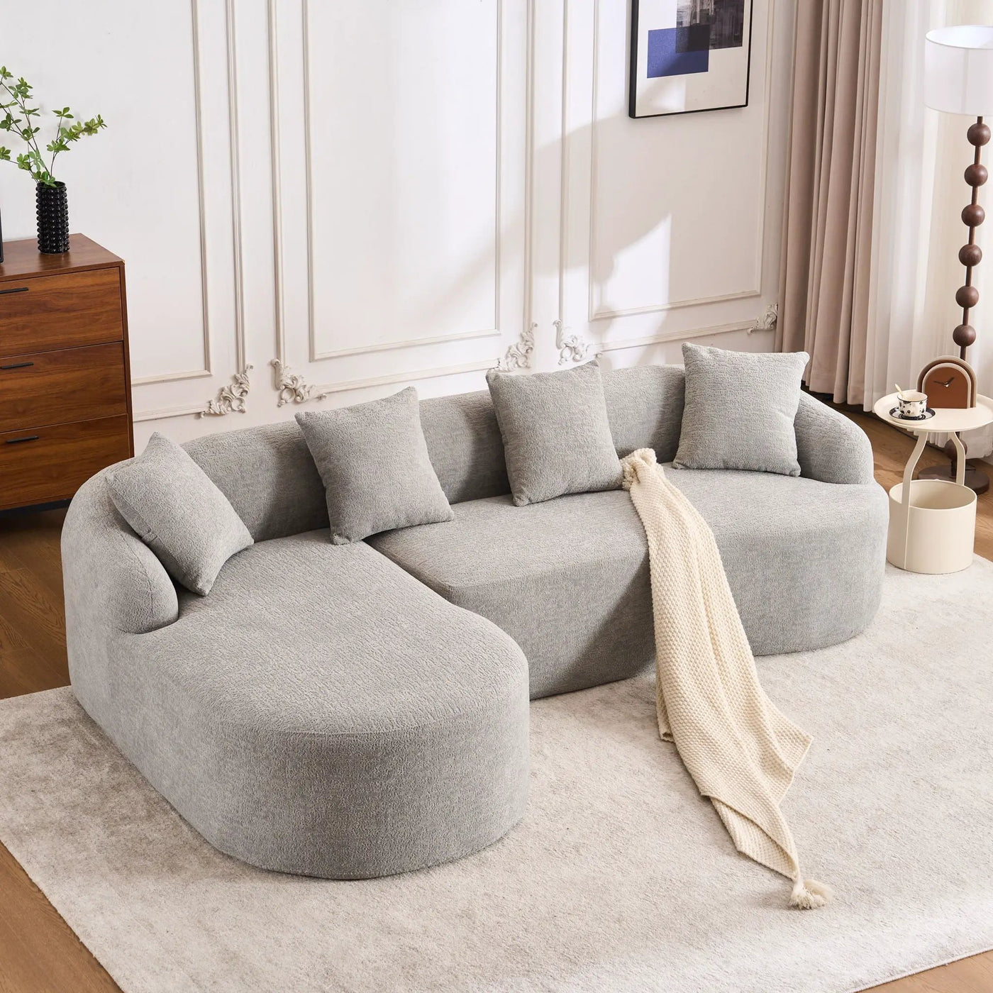 Combined Sofa With 4 Pillows by HouseOfZazla