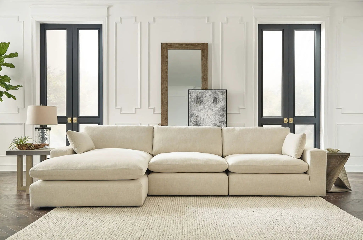 Elyza - Sectional by Unique Piece Furniture