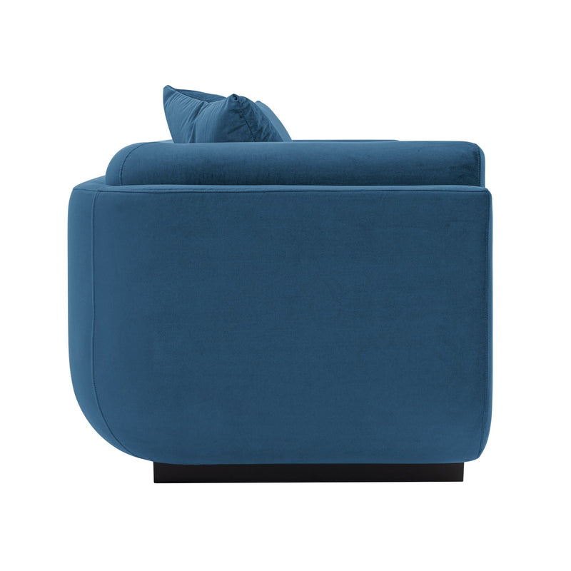 Edmonda - Sofa by HouseOfZazla