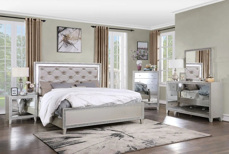 Sliverfluff - Bed by Unique Piece Furniture