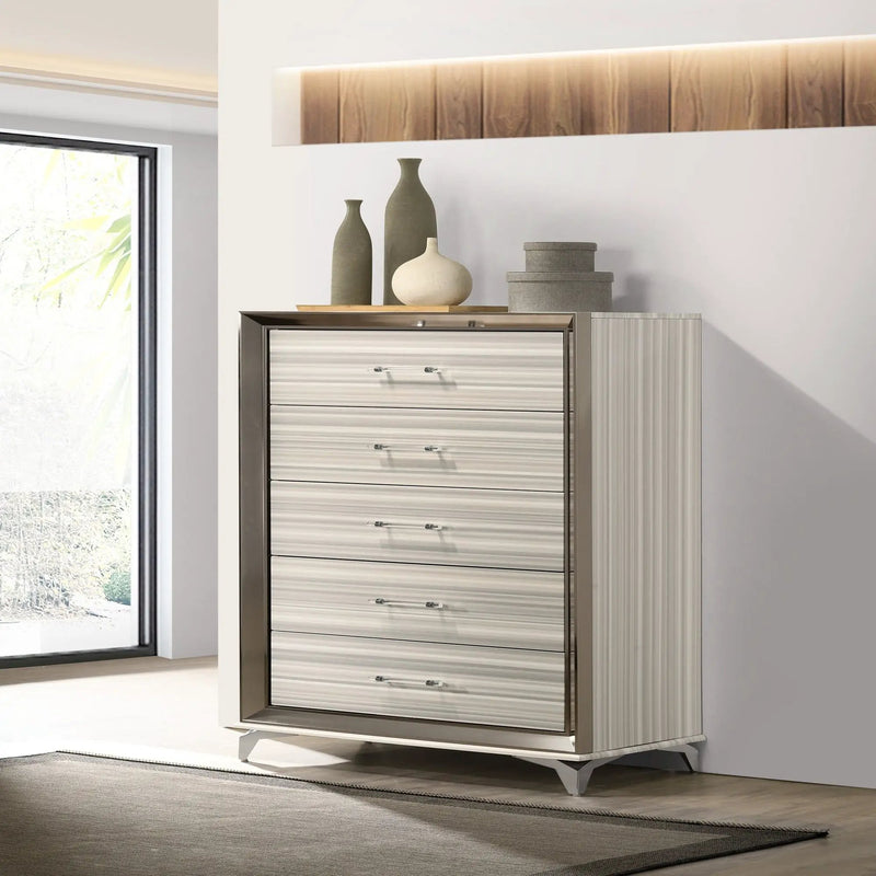 Star - Chest - White by Unique Piece Furniture