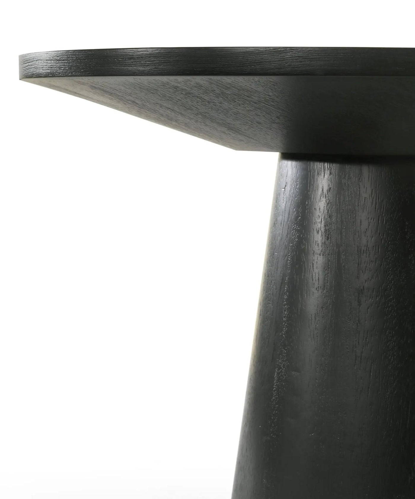 Jasper - Round Table by HouseOfZazla