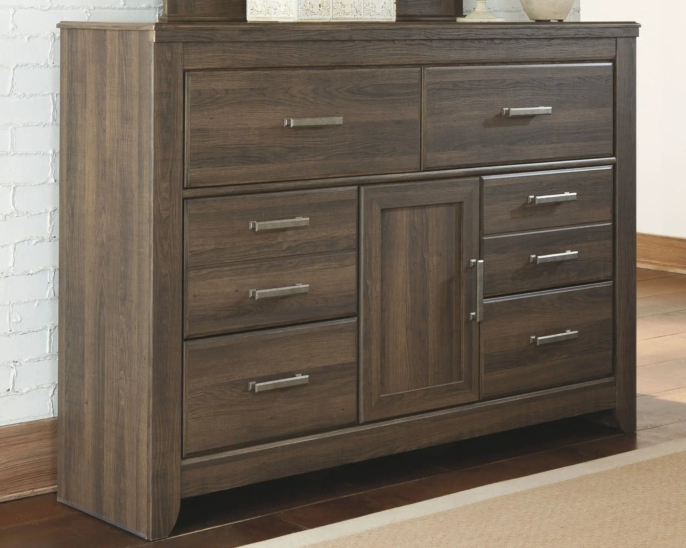 Juararo - Poster Bedroom Set by Unique Piece Furniture