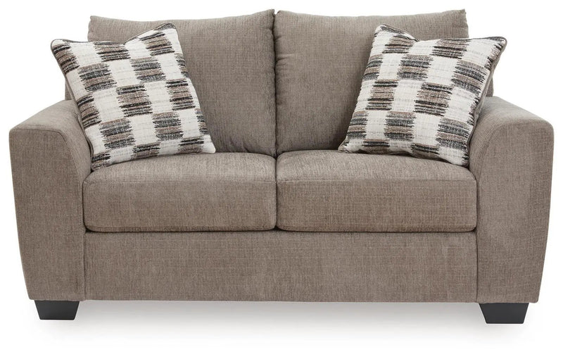 Loreo - Loveseat by Unique Piece Furniture