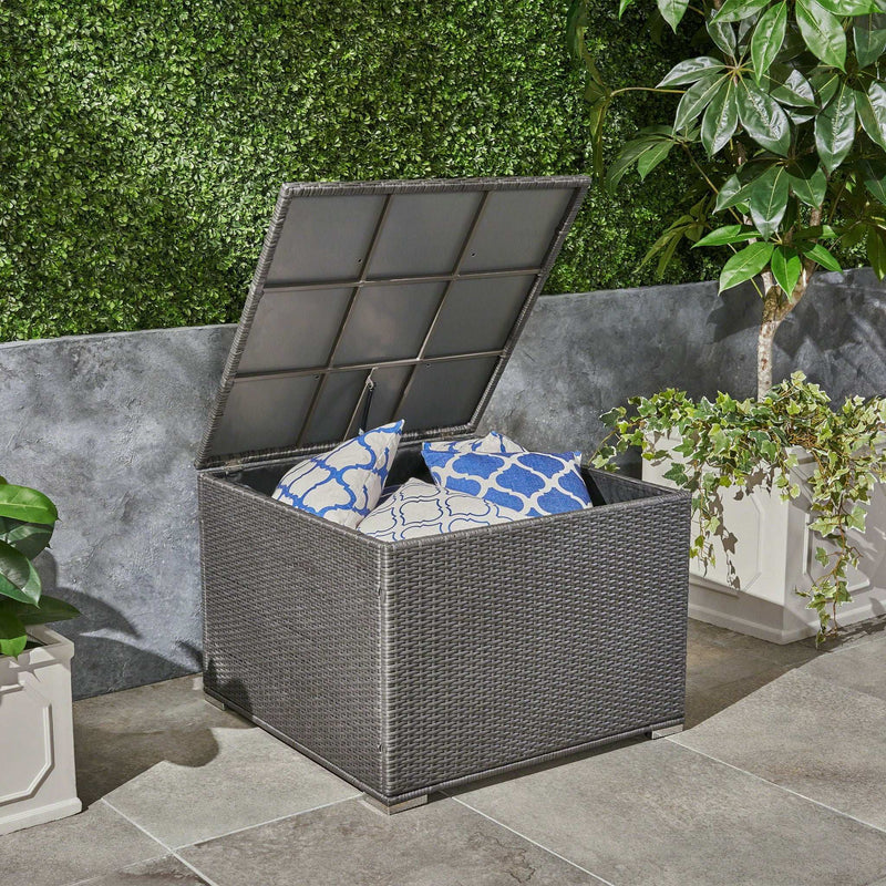Santa Rosa Storage Table by HouseOfZazla