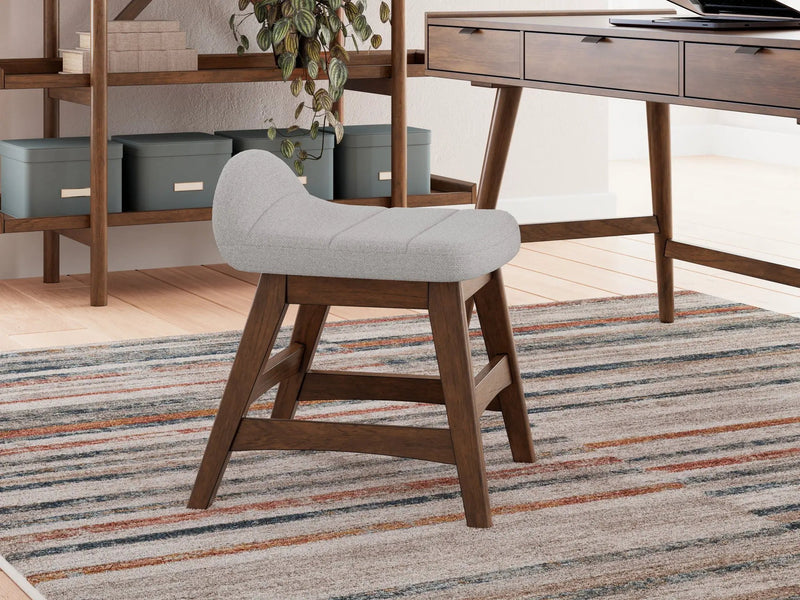 Lyncott - Home Office Desk Chair - Light Gray / Brown by Unique Piece Furniture