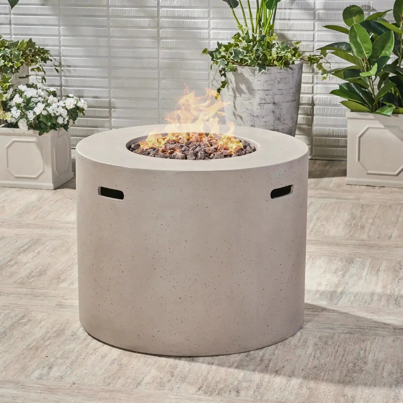 Round Iron Fire Pit With 40,000 Btu by HouseOfZazla