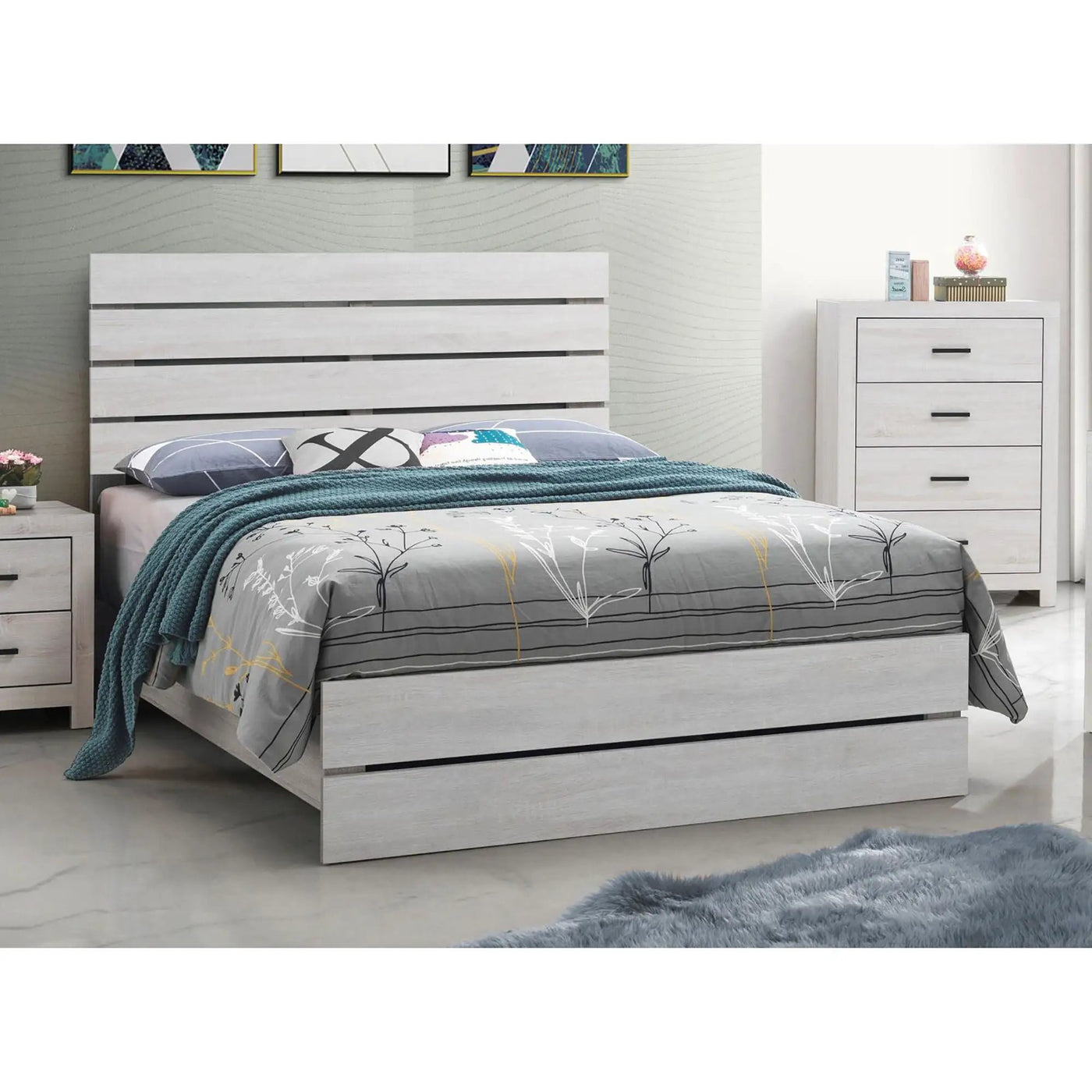 Slatted Headboard Panel Bed by HouseOfZazla
