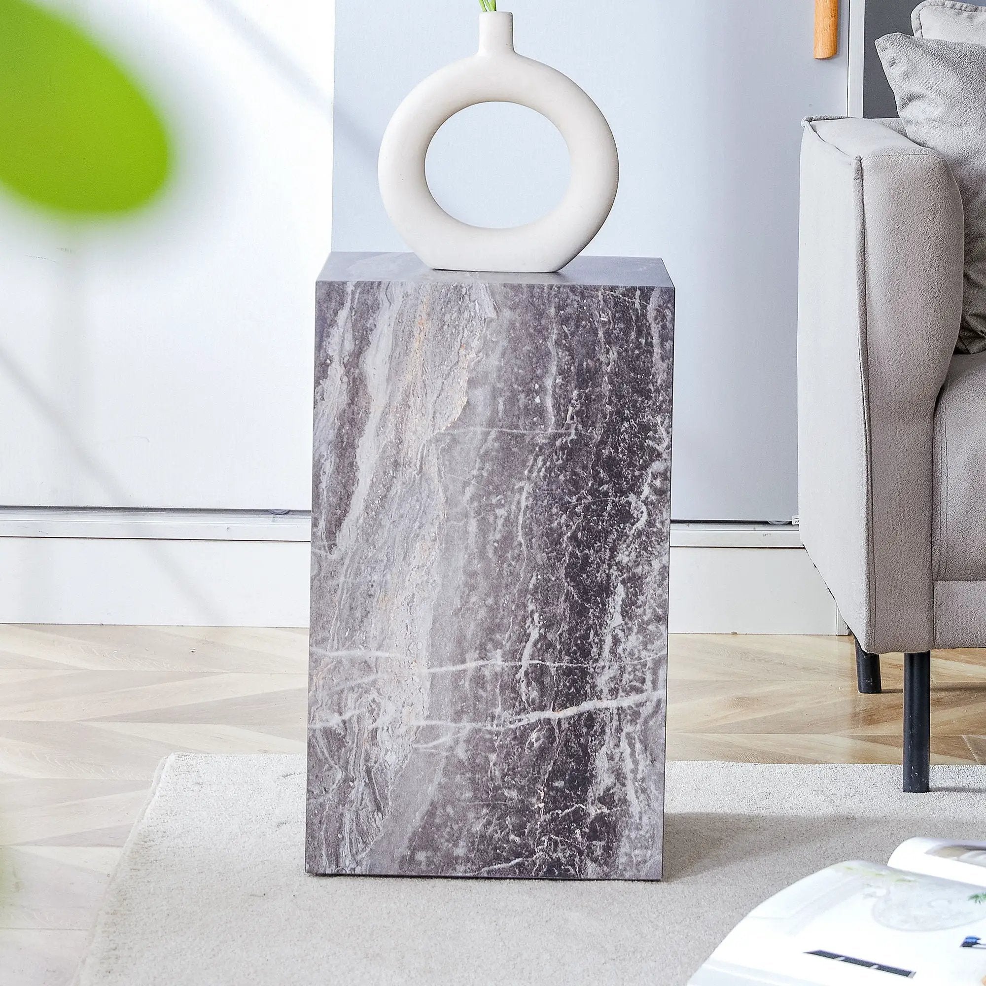 Modern Coffee Table With Stylish Design by Unique Piece Furniture