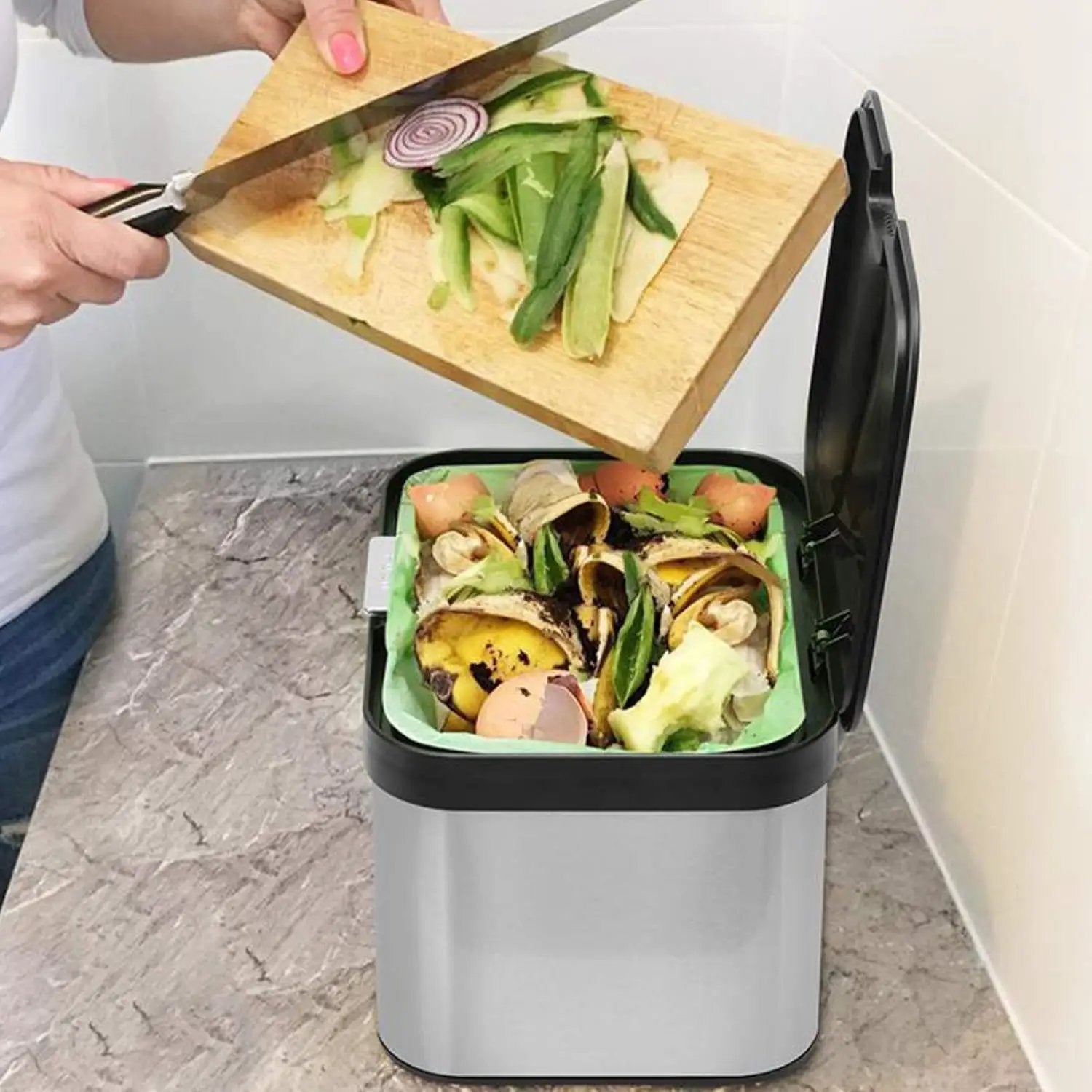 Compost Bin for Countertop, Compost Bucket Indoor Sealed, Food Waste Caddy, 1.13 Gallon Kitchen Compost Container with Lid, Compact and Easy Clean, Black Matte by GreenHaven Gardens