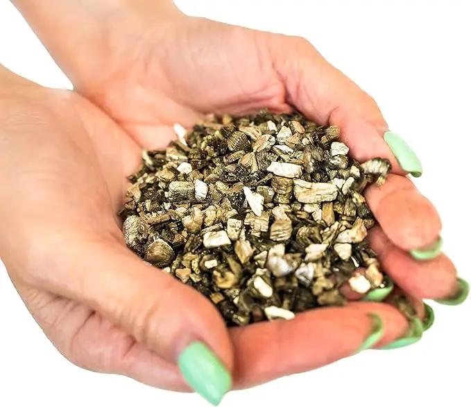 Horticultural Organic Vermiculite by GARDENERA - Medium Grade - Natural Soil Additive for Potted Plants, Orchids, Hydroponics, Terrariums (4 Quart) by GreenHaven Gardens