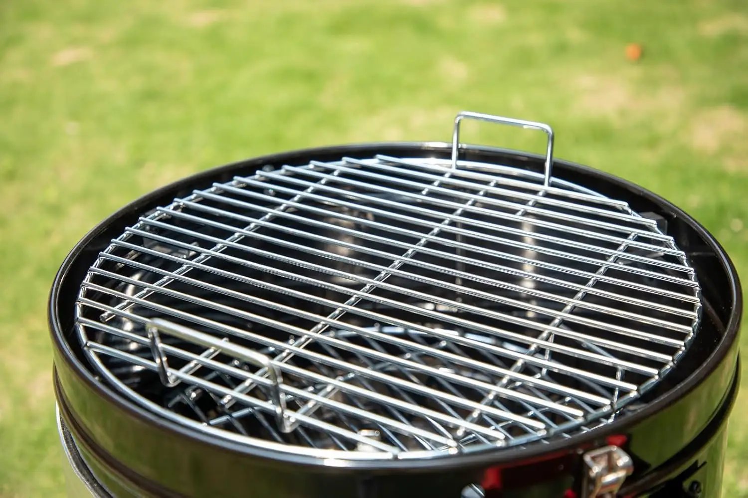 Sophia & William 18-Inch Vertical Charcoal Smokers BBQ Grills with Porcelain-Enameled Smoking Chamber & 2-Layer Smoking Shelves, Outdoor Smokers & Tabletop Grill Combo for Barbecue Camping(Black) by GreenHaven Gardens