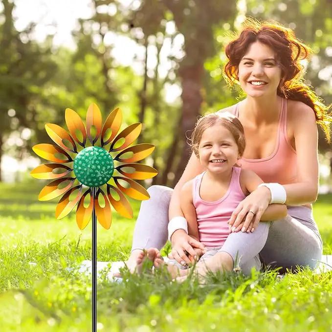Sunflower Standing Wind Sculpture, Outdoor Wind Spinner with Stake, Metal Windmill for Garden, Lawn Yard Art Decorations (1pcs-Yellow) by GreenHaven Gardens