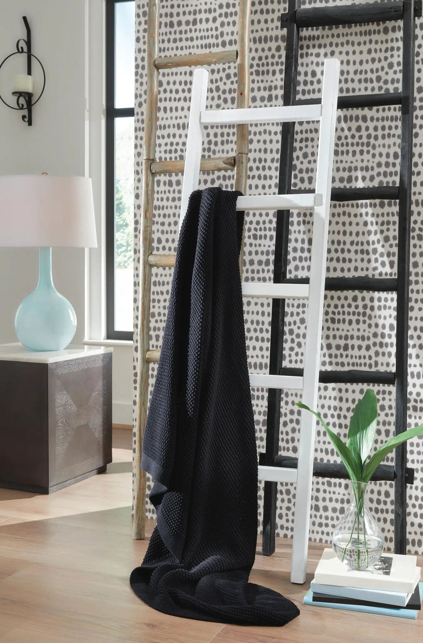 Gayelery - Throw by Unique Piece Furniture