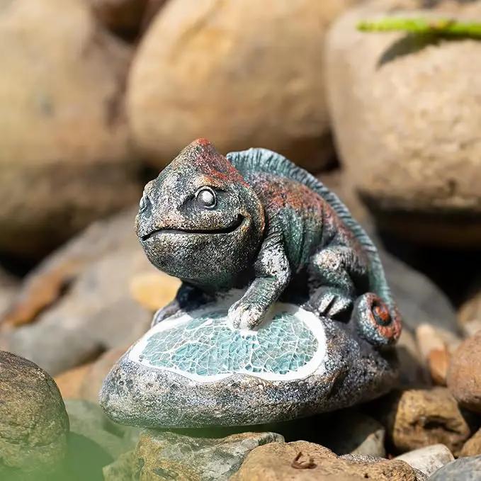 Solar Chameleon Garden Statues Outdoor Decor Resin Chameleon Figurine with Solar Light for Patio,Balcony,Yard,Lawn Ornament,Perfect Garden Gift by GreenHaven Gardens